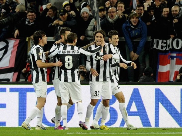  佛罗伦萨主场爆冷击败尤文图斯终结其不败  